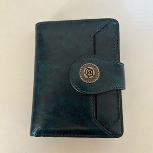 Turquoise wallet